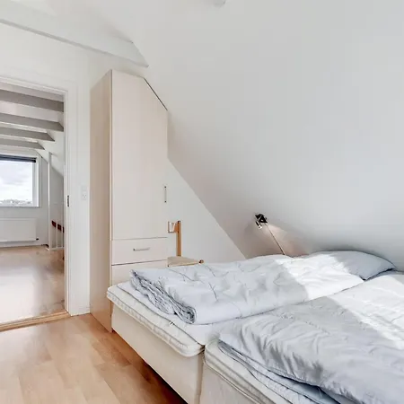 Matthias - 400m To The Fjord By Interhome